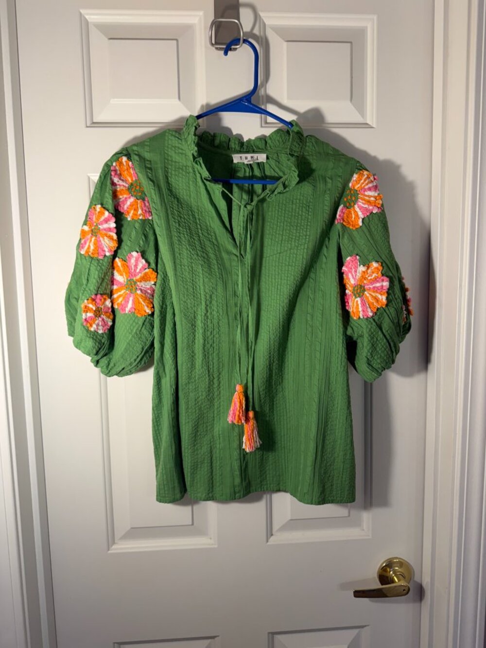 THML Blouse - Picture 2 of 3